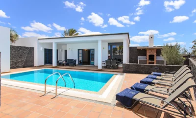 Villa 89 by Mila Prieto