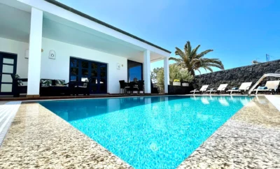 Villa 88 by Mila Prieto