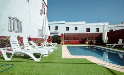 HABITACION 311 by Mila Prieto